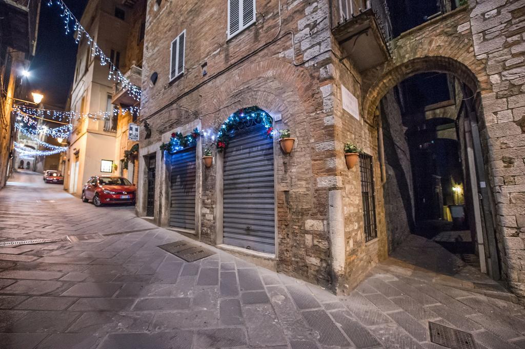 Vermaaten Boutique Suites Emerald Todi Eksteriør billede